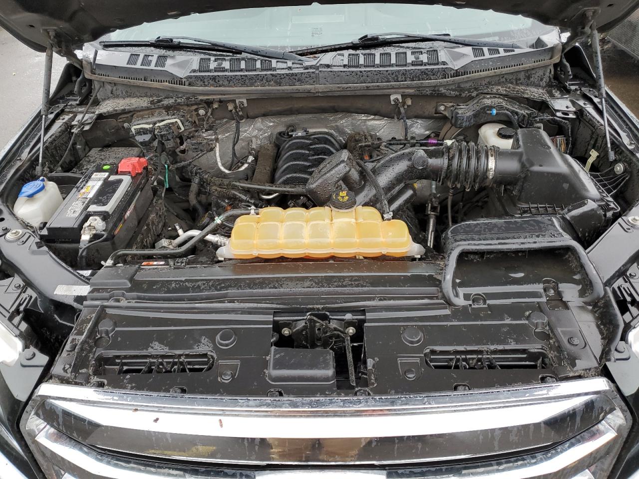 2015 Ford F-150 - Image 11