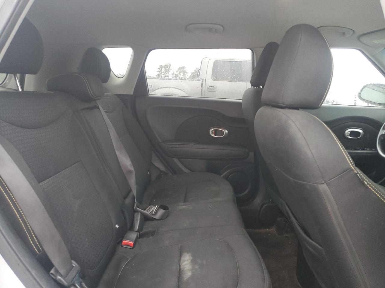 2015 Kia Soul - Image 11