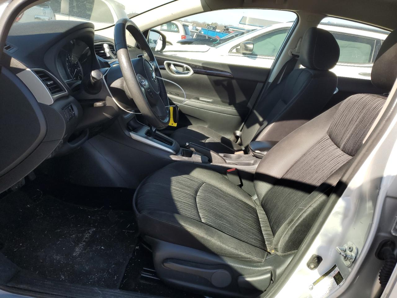 2018 Nissan Sentra - Image 7