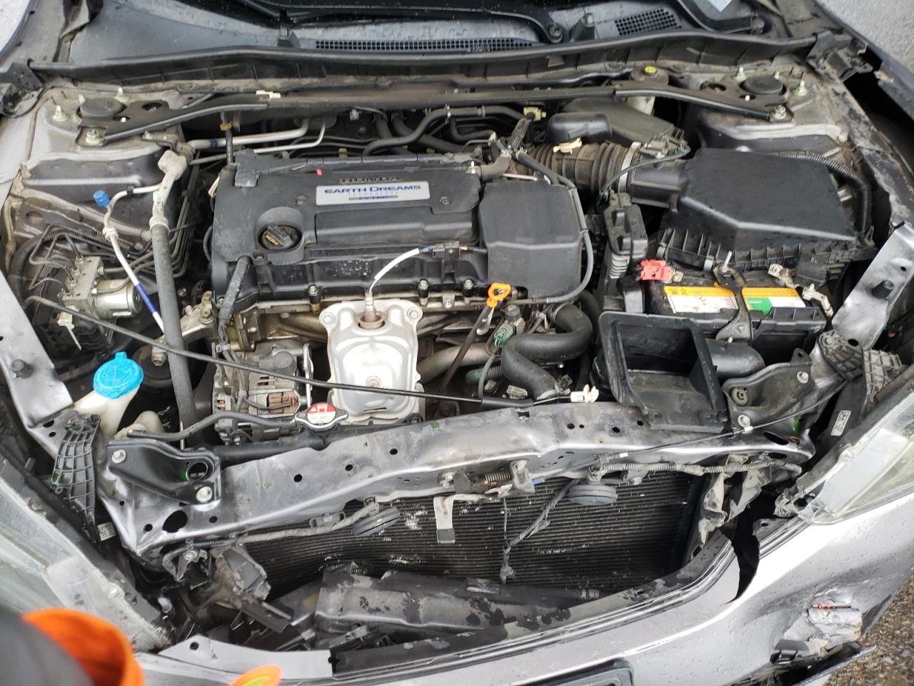 2015 Honda Accord - Image 13