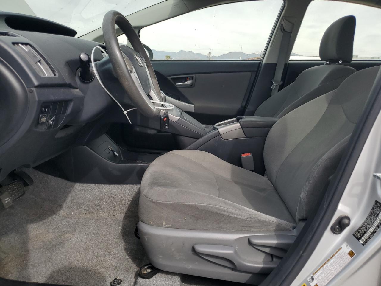 2014 Toyota Prius - Image 7