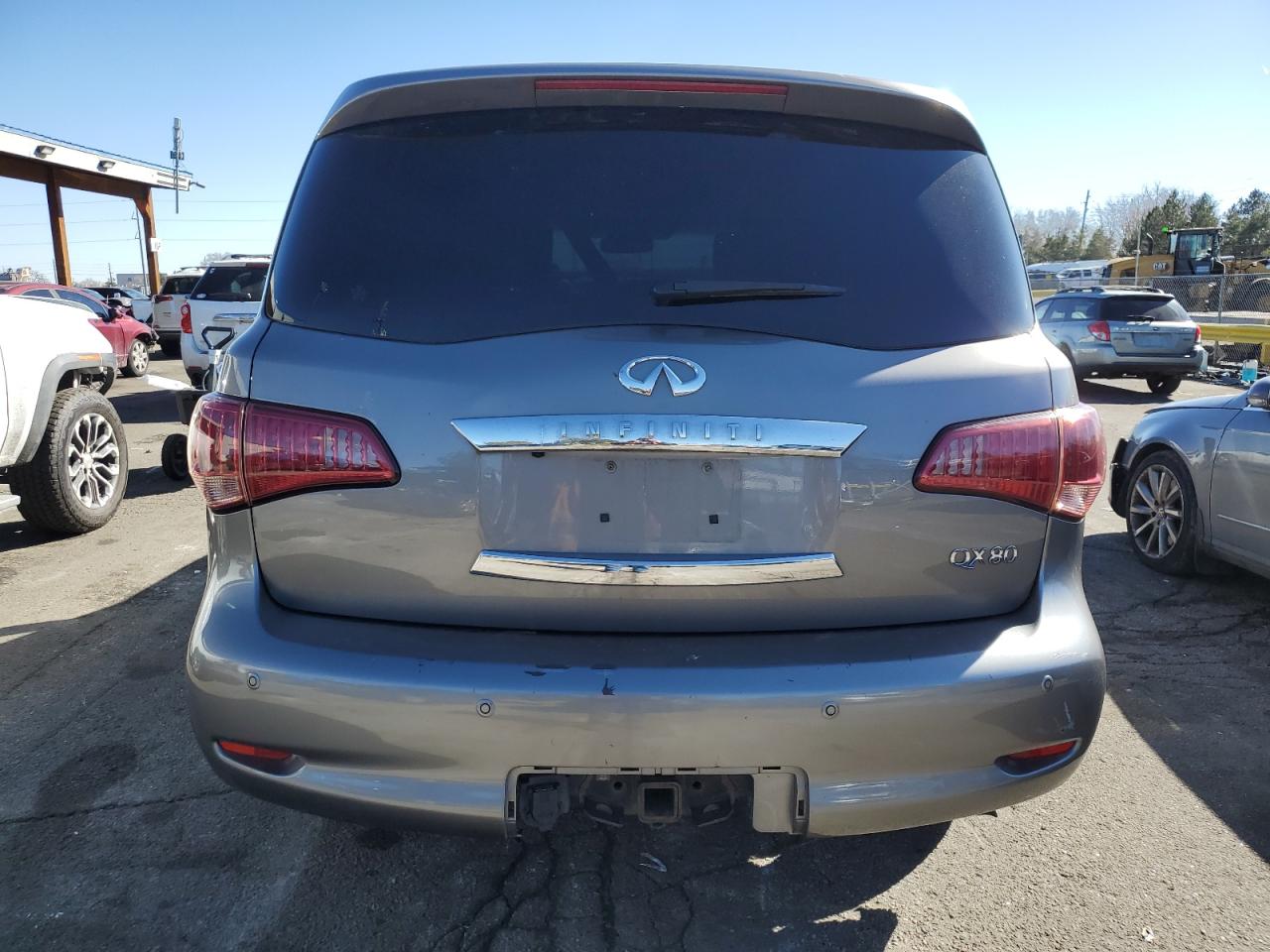 2014 Infiniti QX80 - Image 6