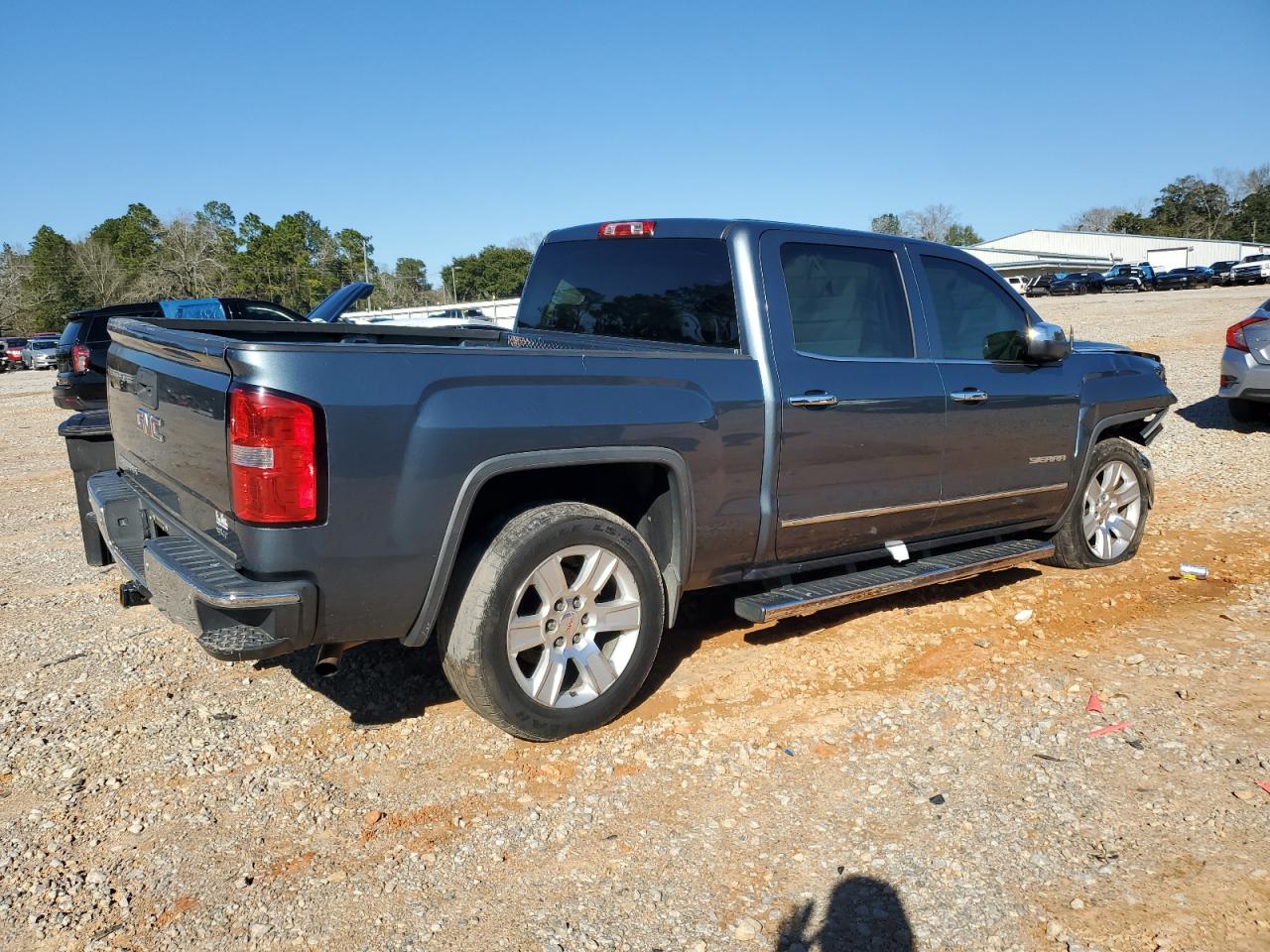2014 GMC Sierra - Image 3