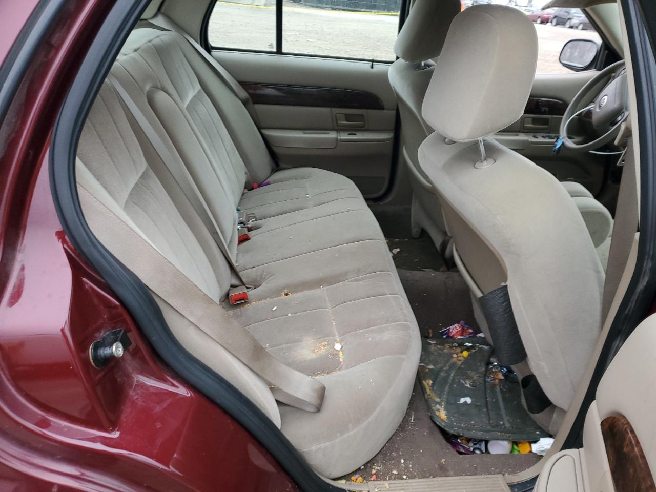 2004 Mercury Grand Marquis - Image 10