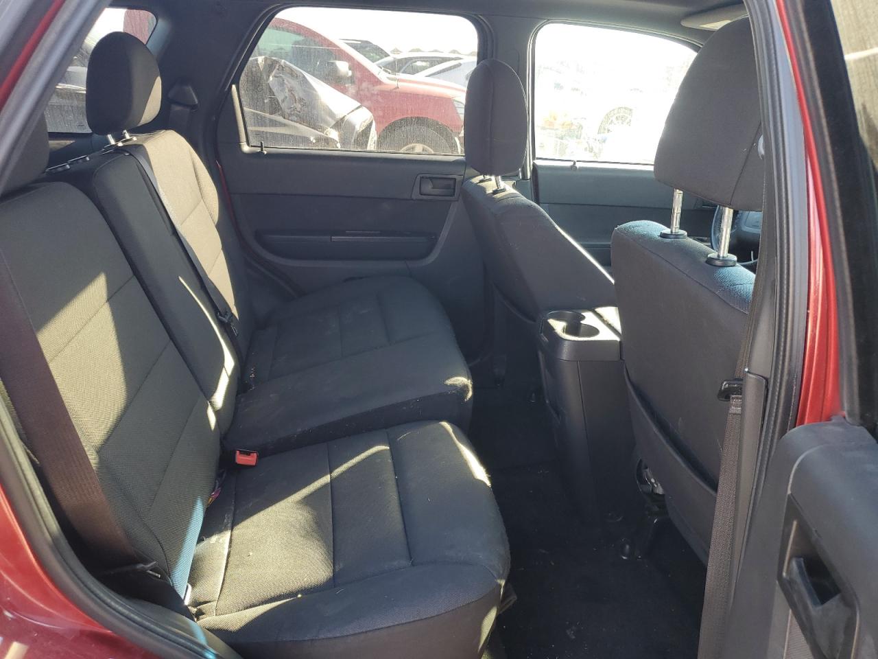2012 Ford Escape - Image 11