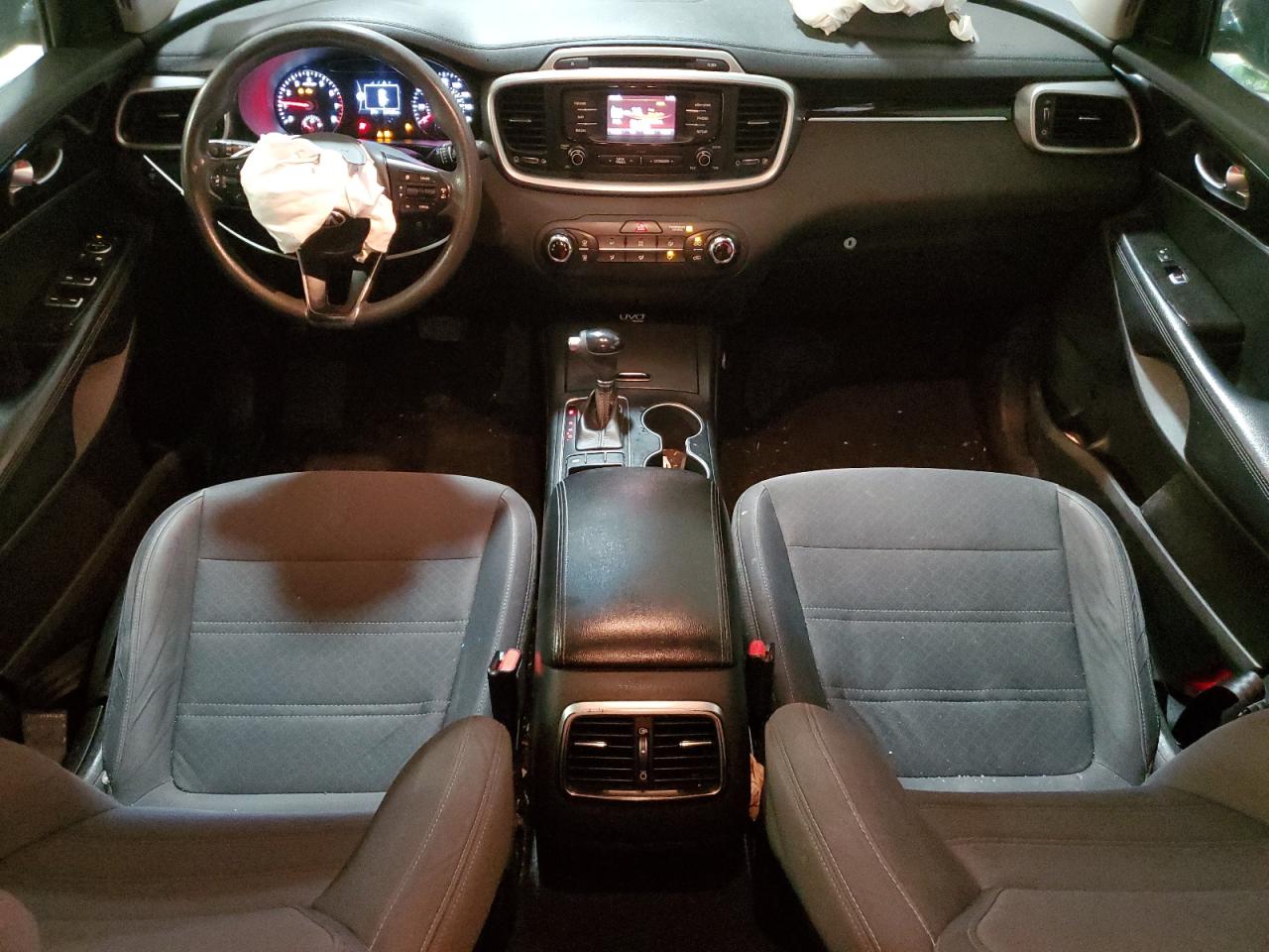 2016 Kia Sorento - Image 8