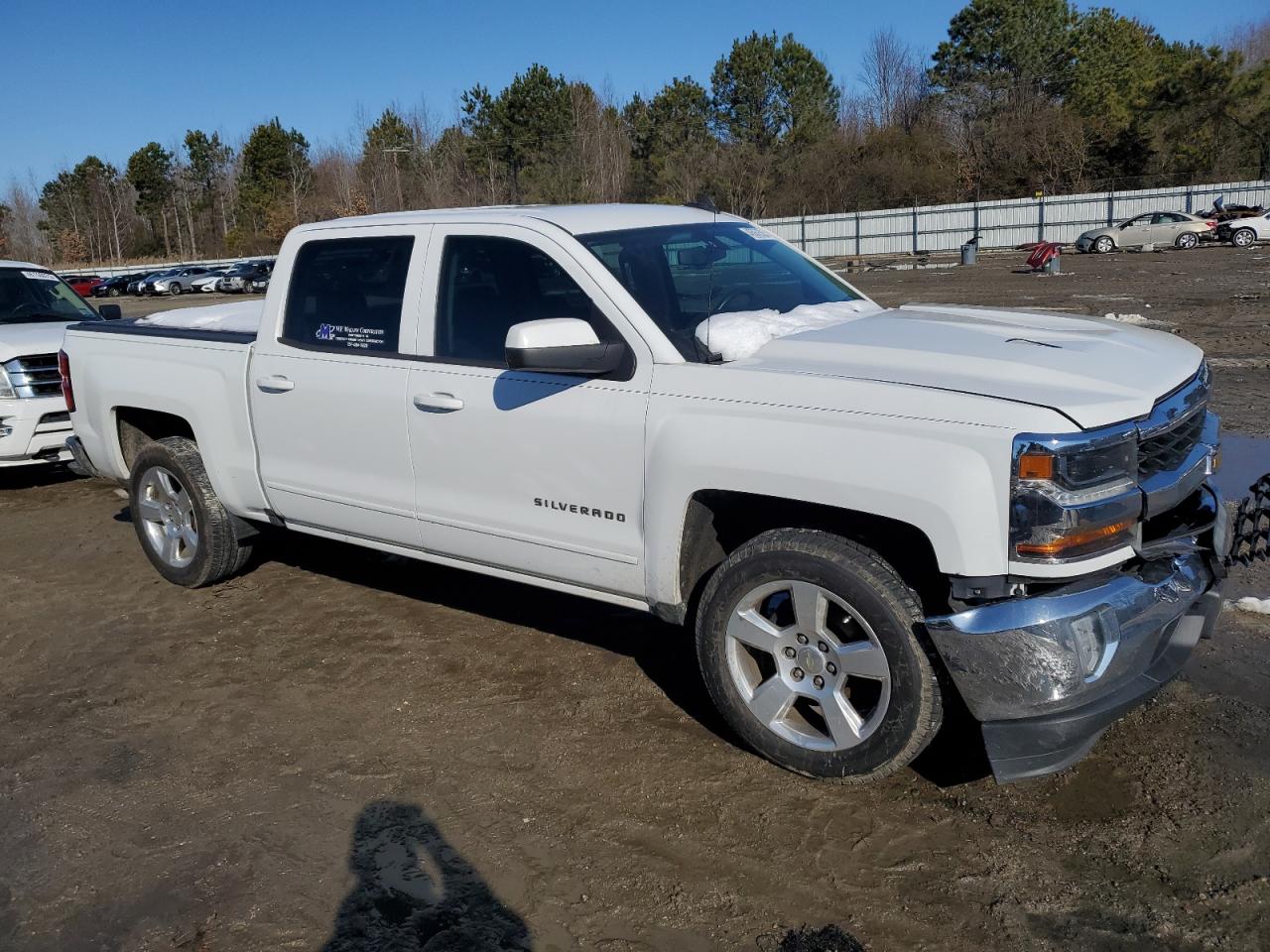 2016 Chevrolet Silverado - Image 4
