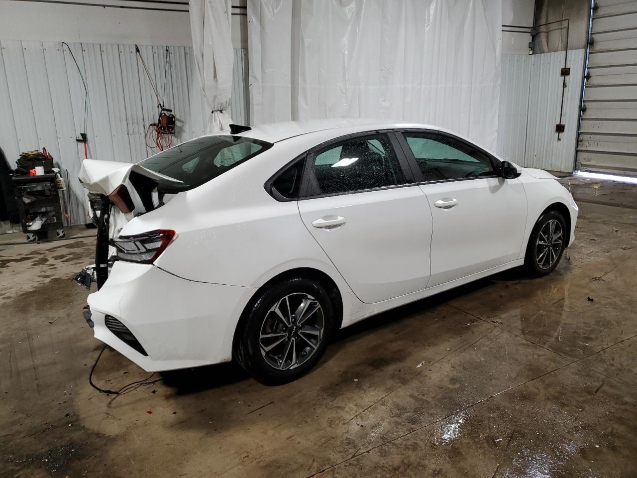 2024 Kia Forte - Image 3