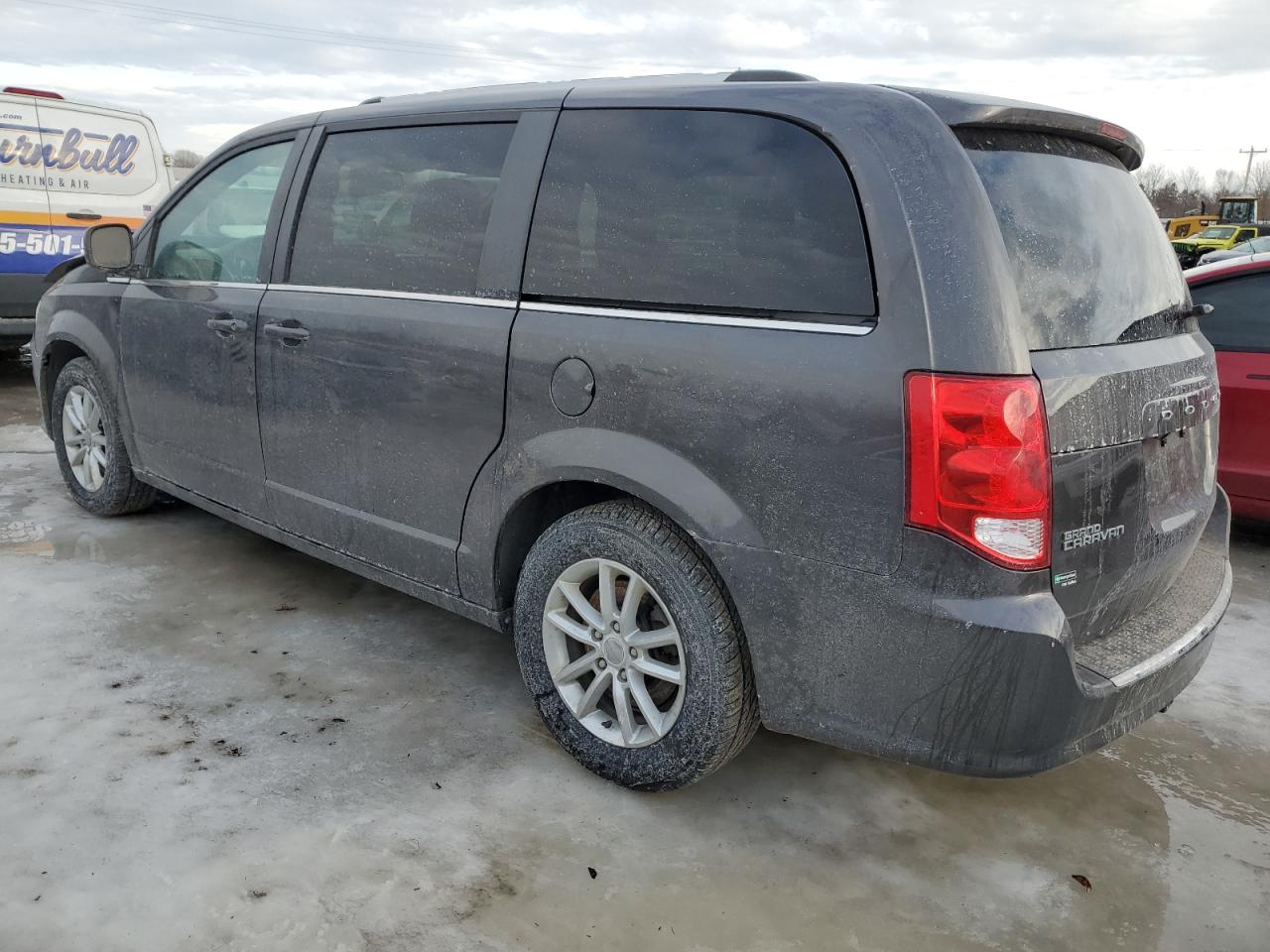 2019 Dodge Caravan - Image 2
