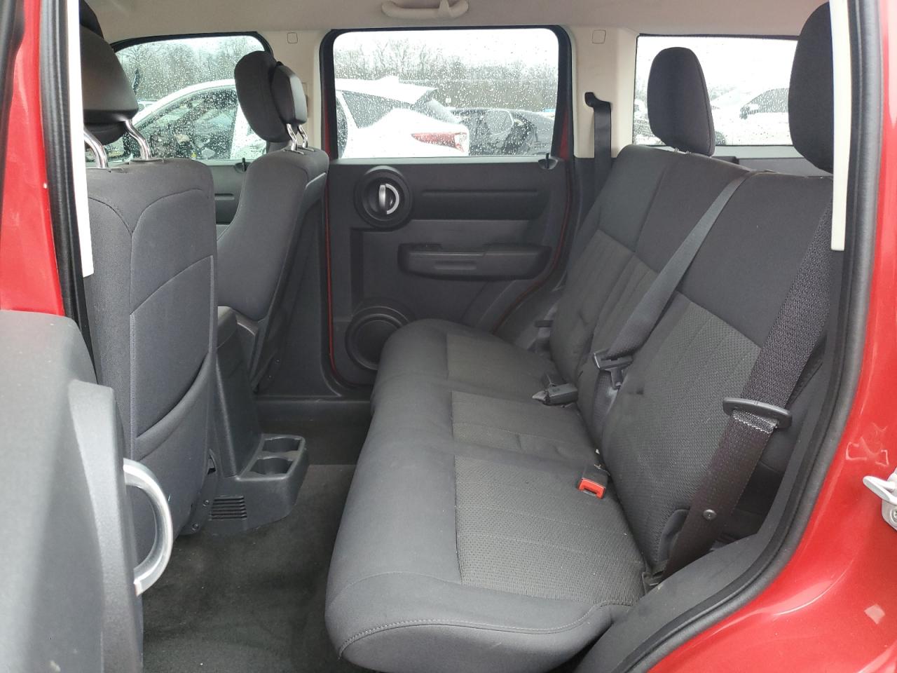 2011 Dodge Nitro - Image 11