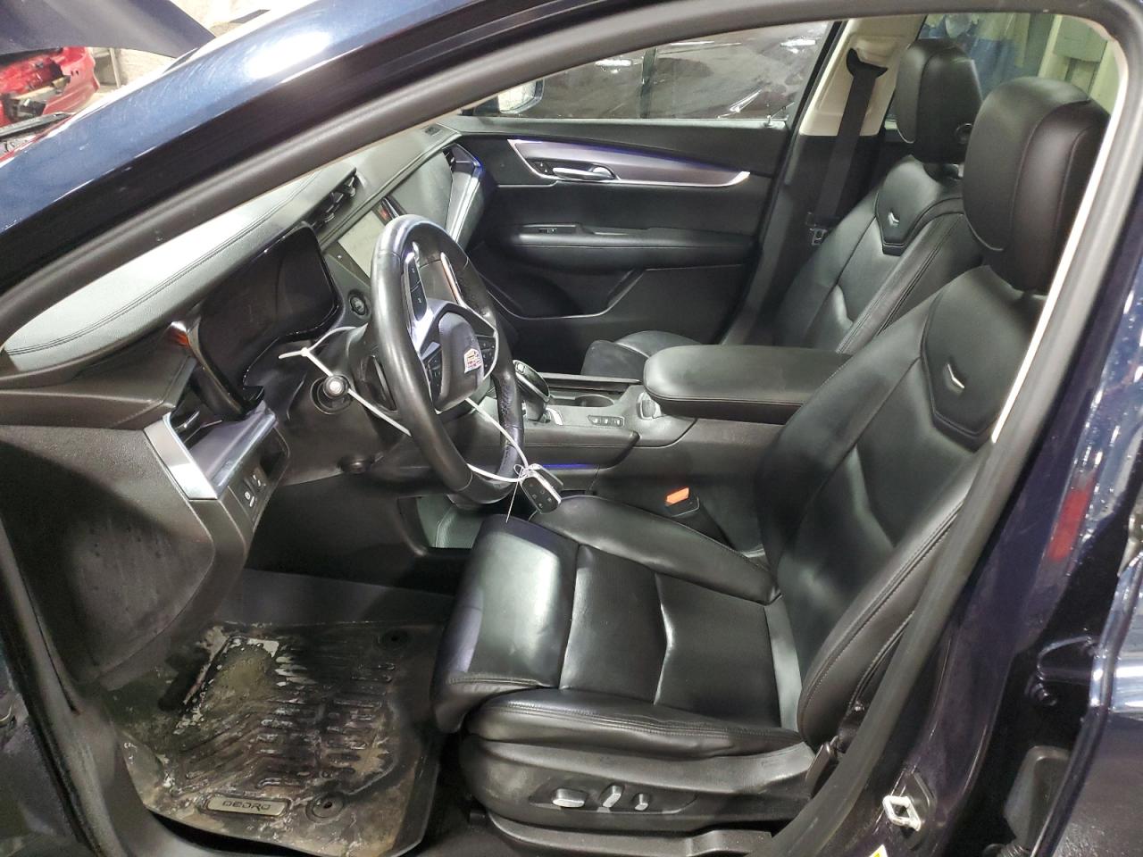 2017 Cadillac XT5 - Image 7