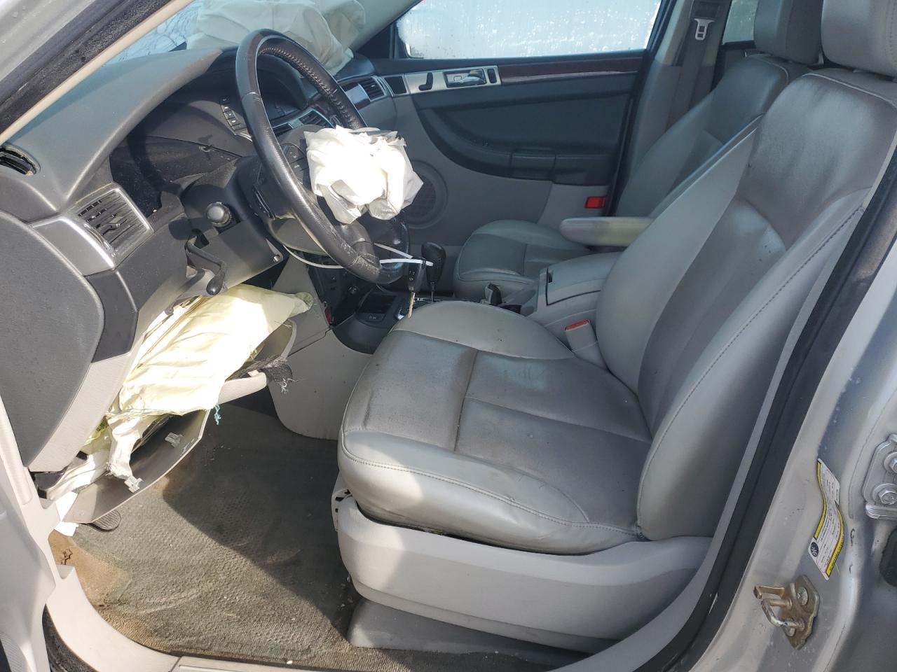 2007 Chrysler Pacifica - Image 7