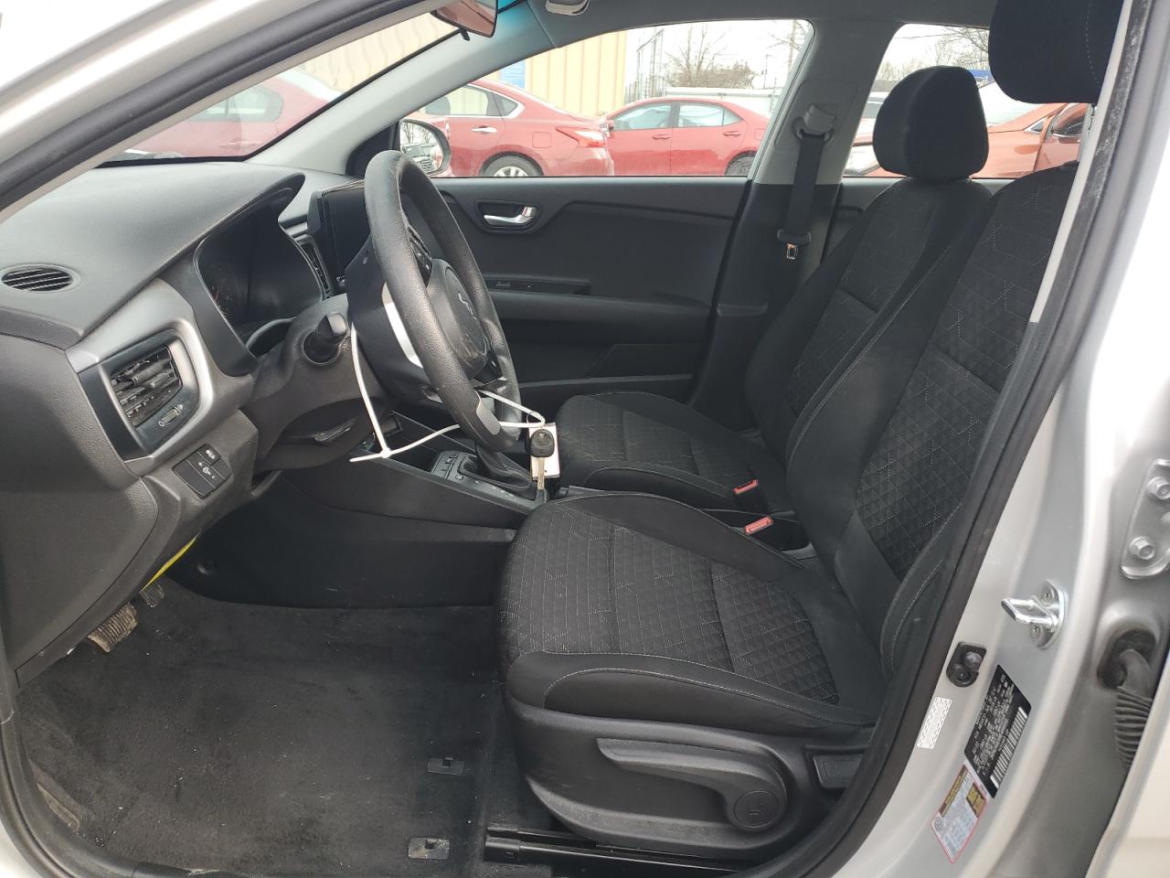 2022 Kia Rio - Image 7