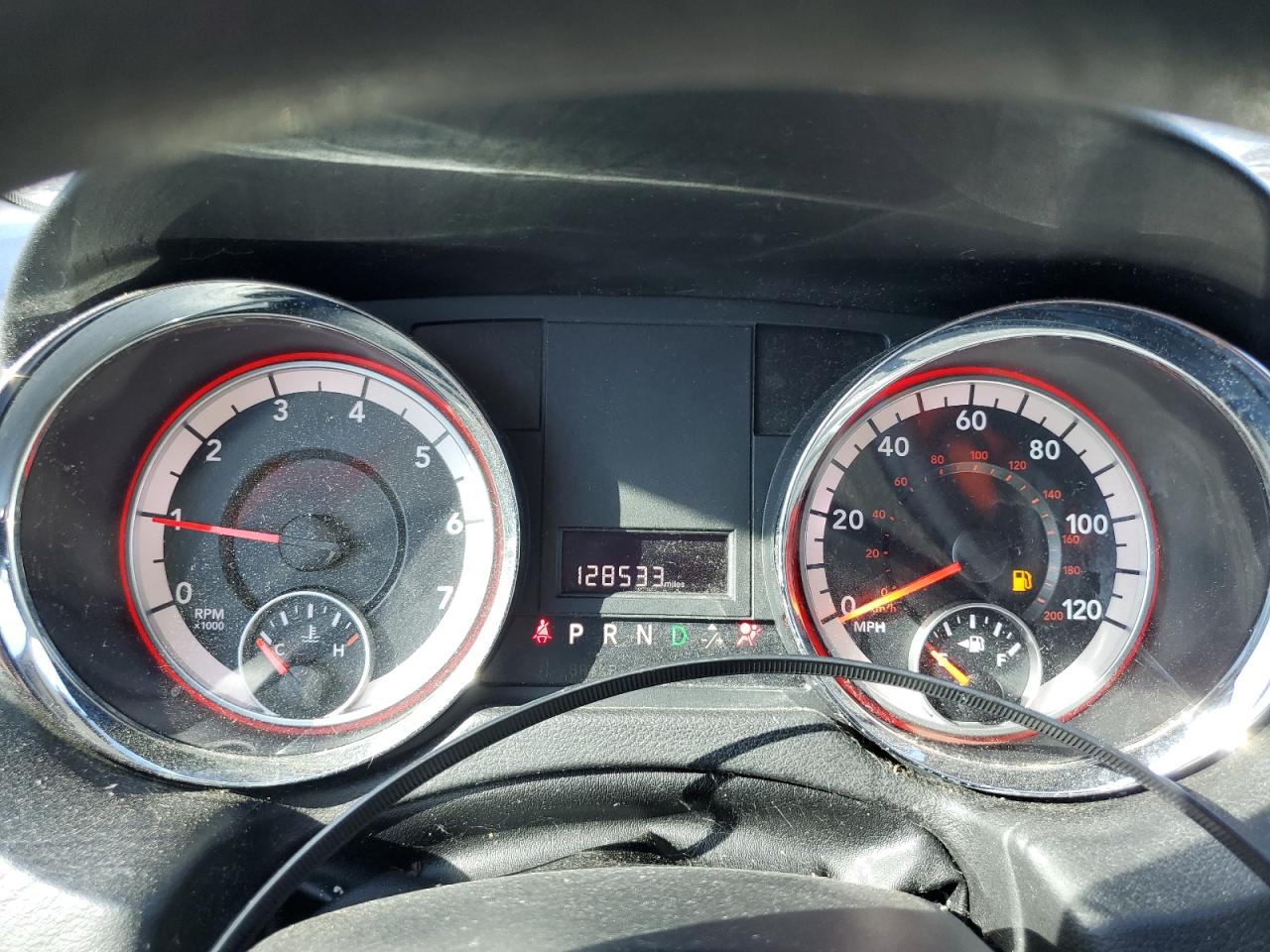 2016 Dodge Caravan - Image 9