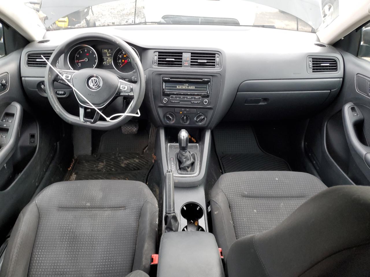 2015 Volkswagen Jetta - Image 8