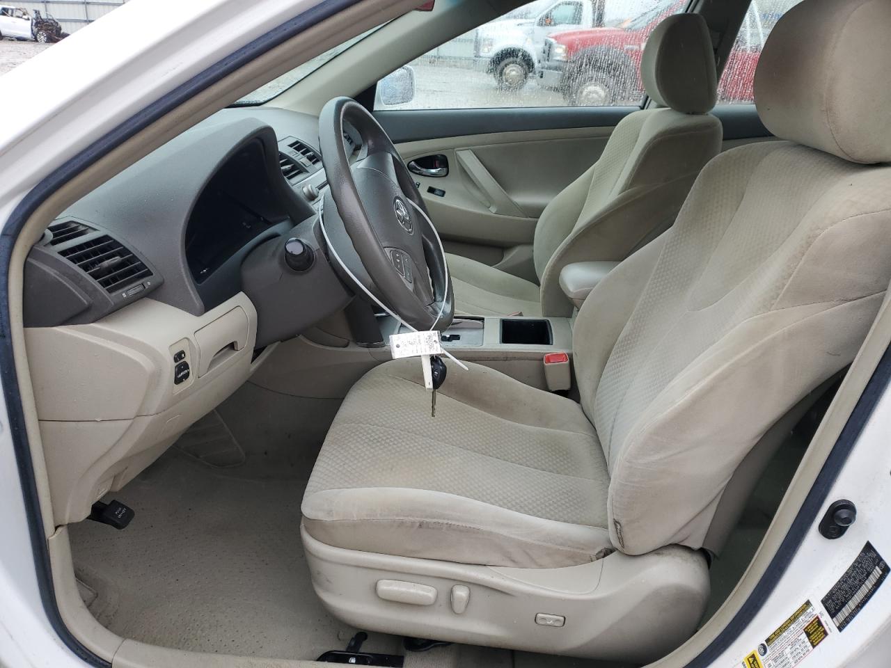 2009 Toyota Camry - Image 7