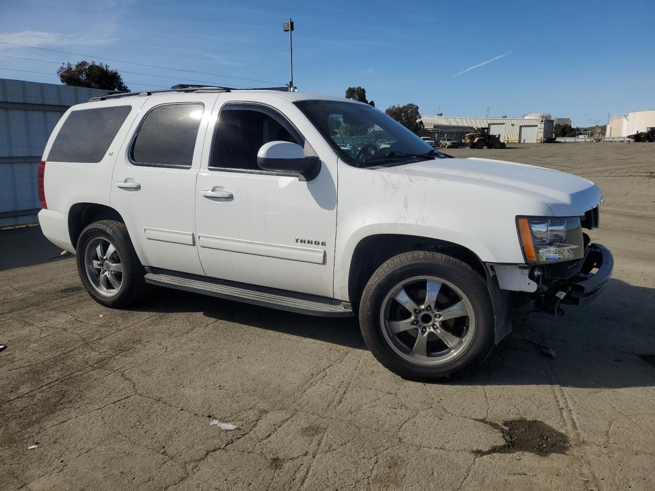 2014 Chevrolet Tahoe - Image 4