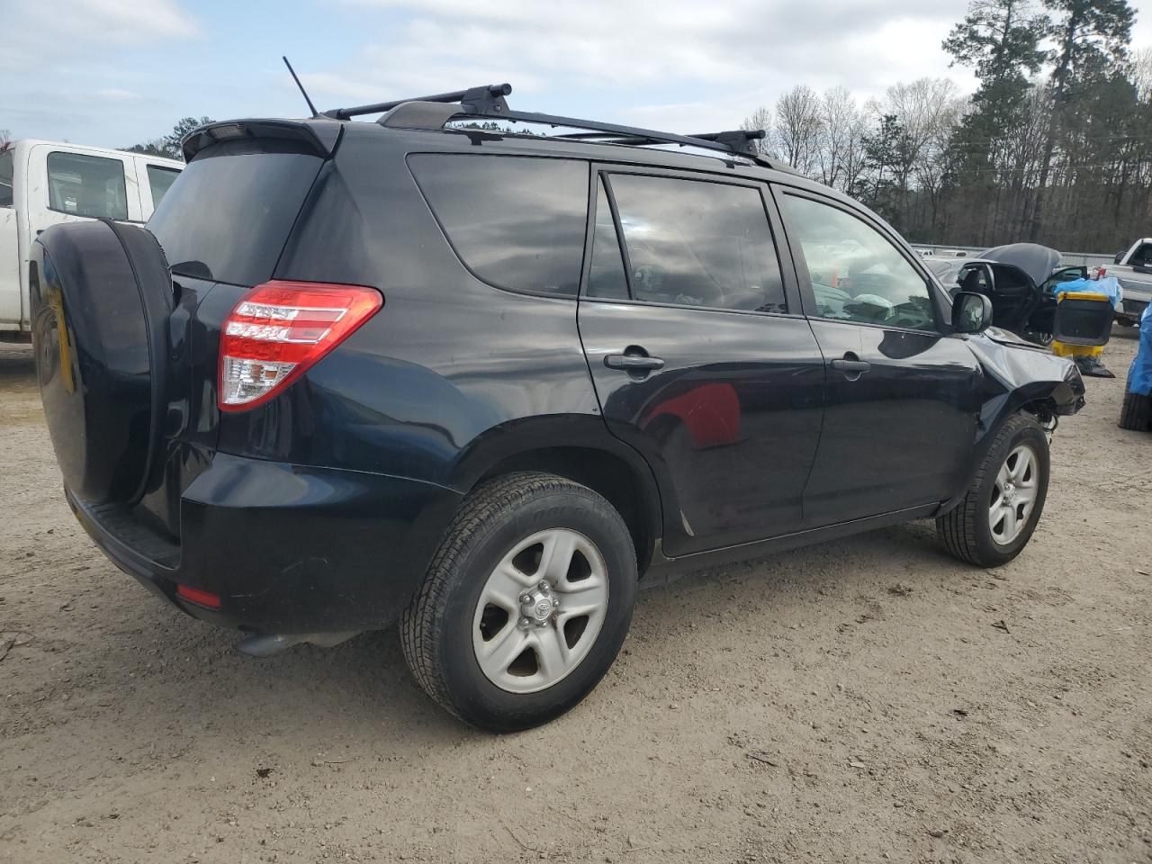 2010 Toyota RAV 4 - Image 3