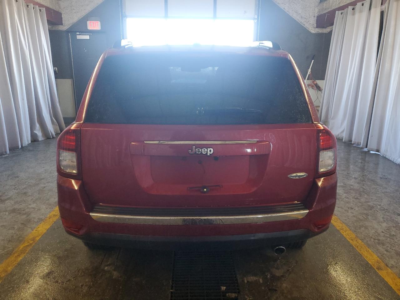 2017 Jeep Compass - Image 6