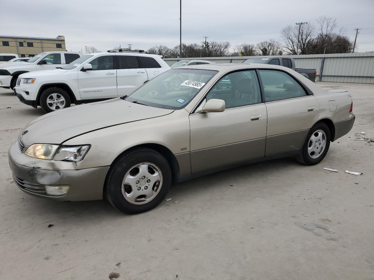 1999 Lexus ES - Image 1