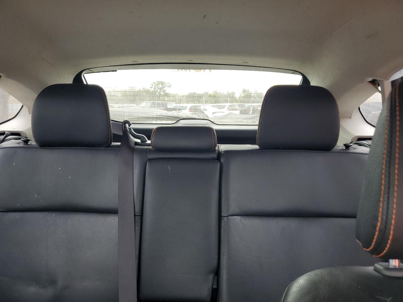 2016 Subaru XV - Image 10