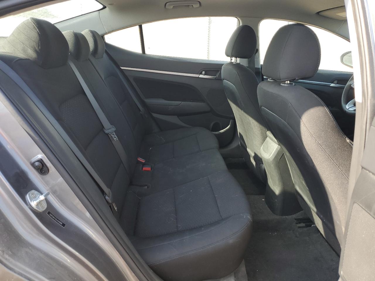 2020 Hyundai Elantra - Image 10