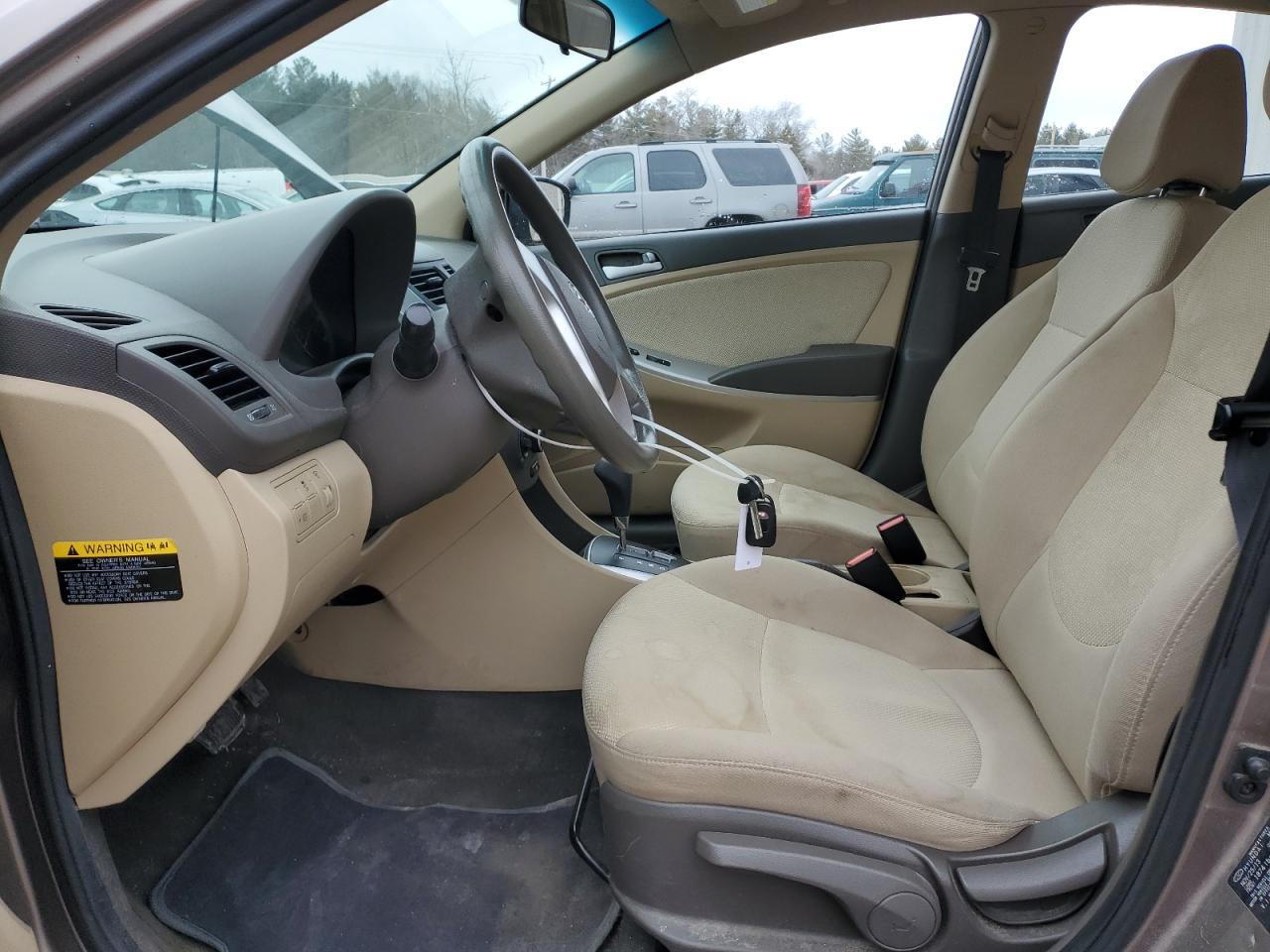 2014 Hyundai Accent - Image 7