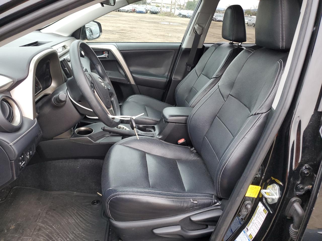2015 Toyota RAV 4 - Image 7