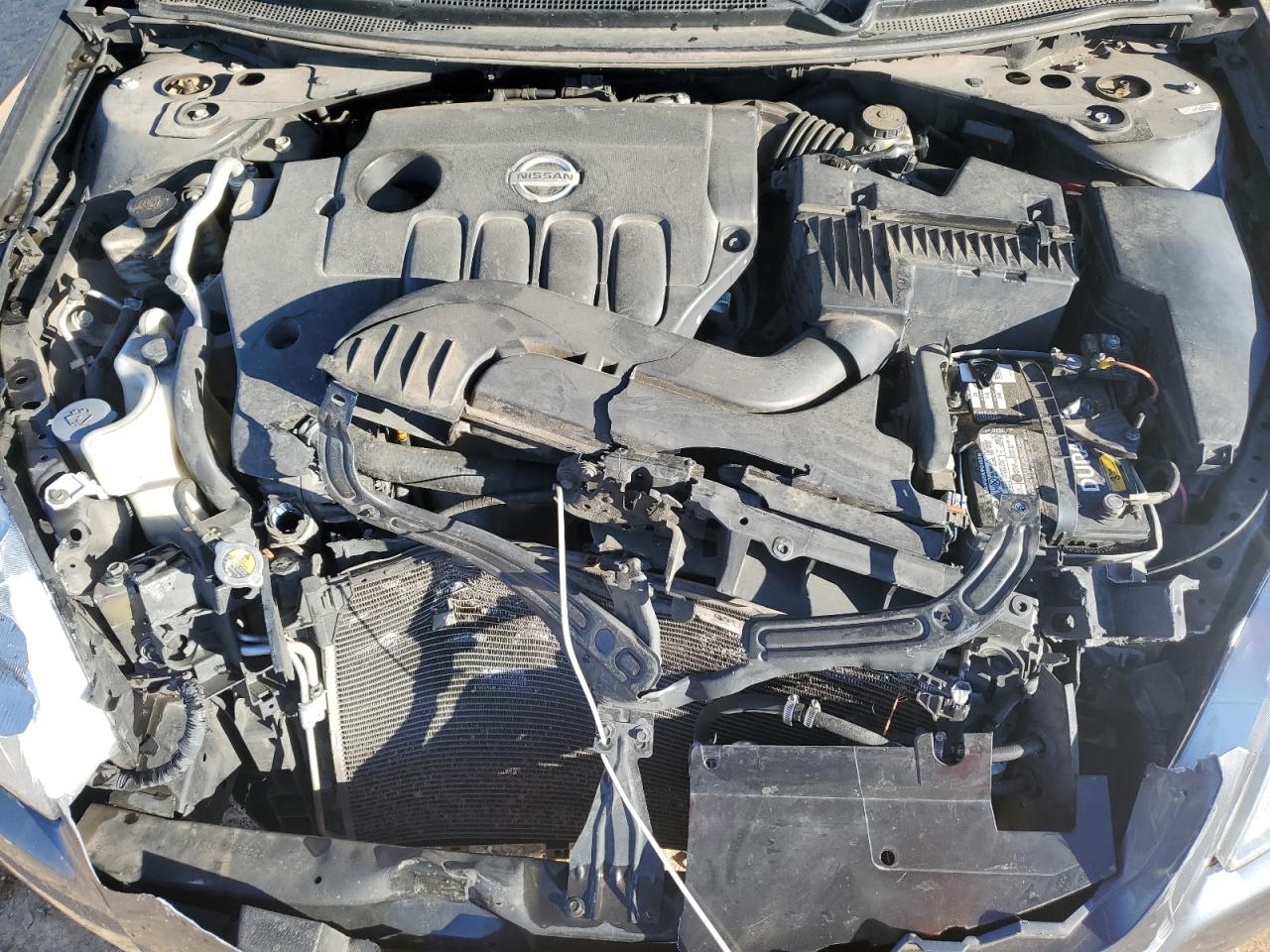 2012 Nissan Altima - Image 11
