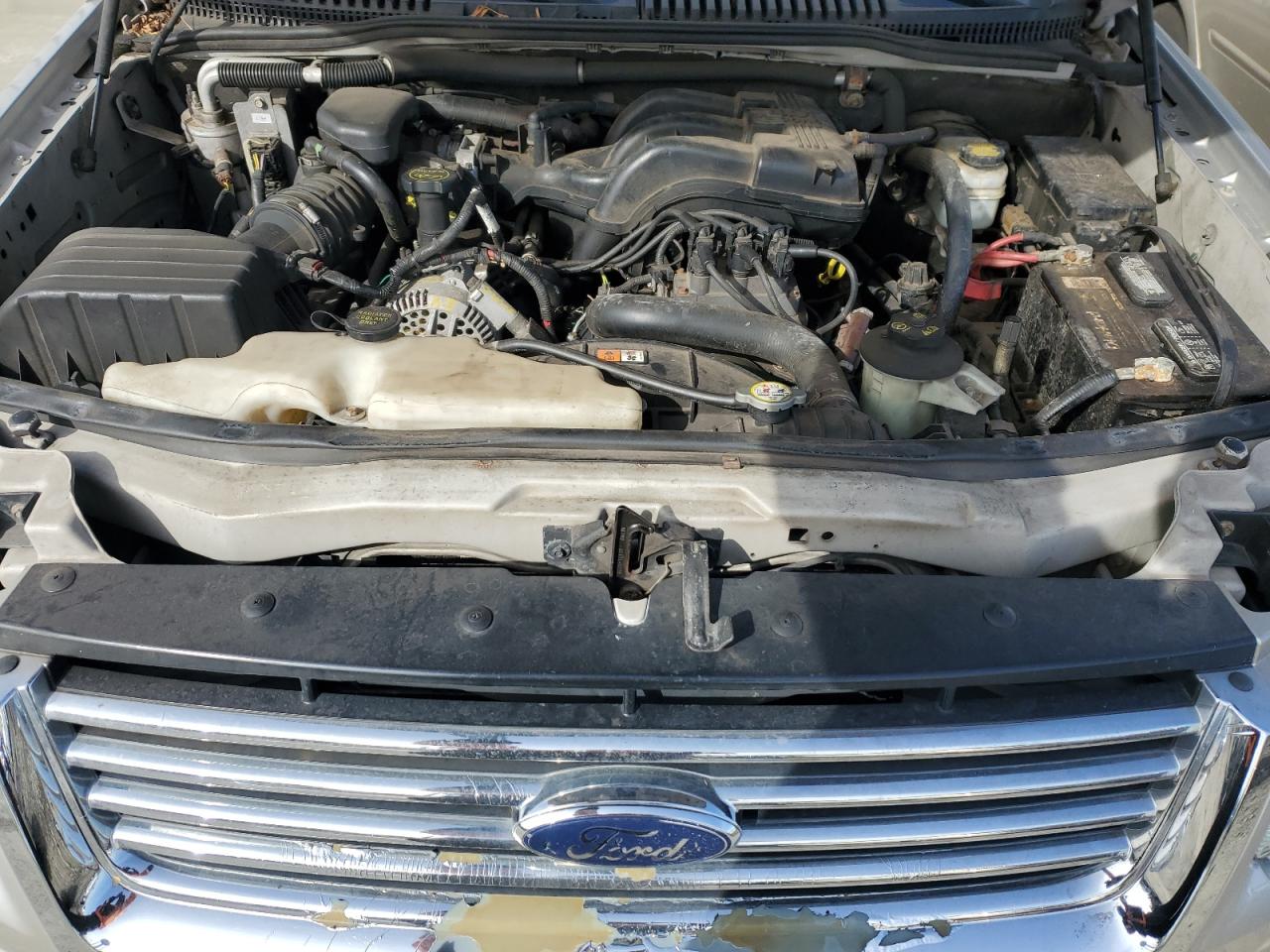 2007 Ford Explorer - Image 12
