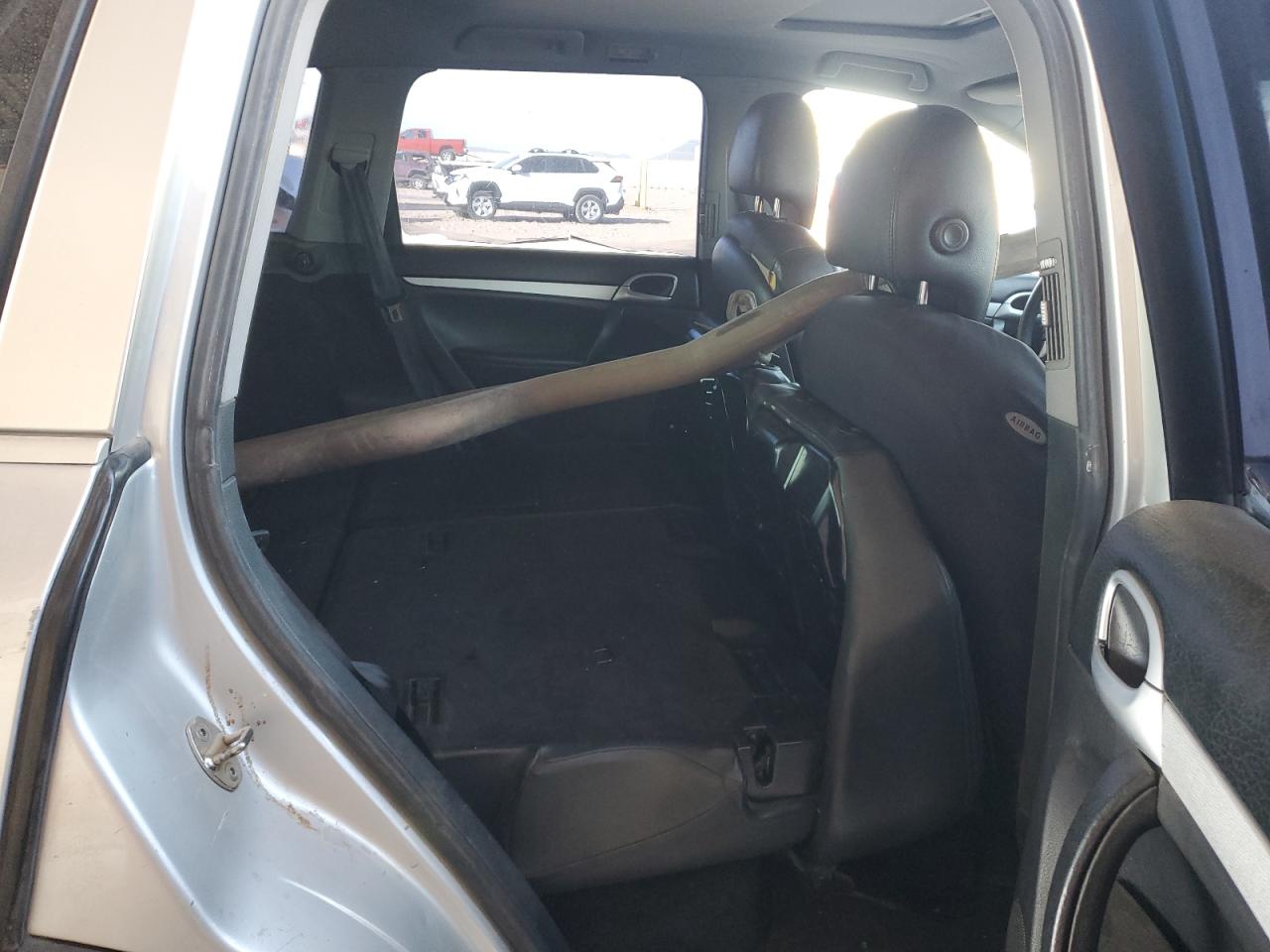 2005 Porsche Cayenne - Image 10