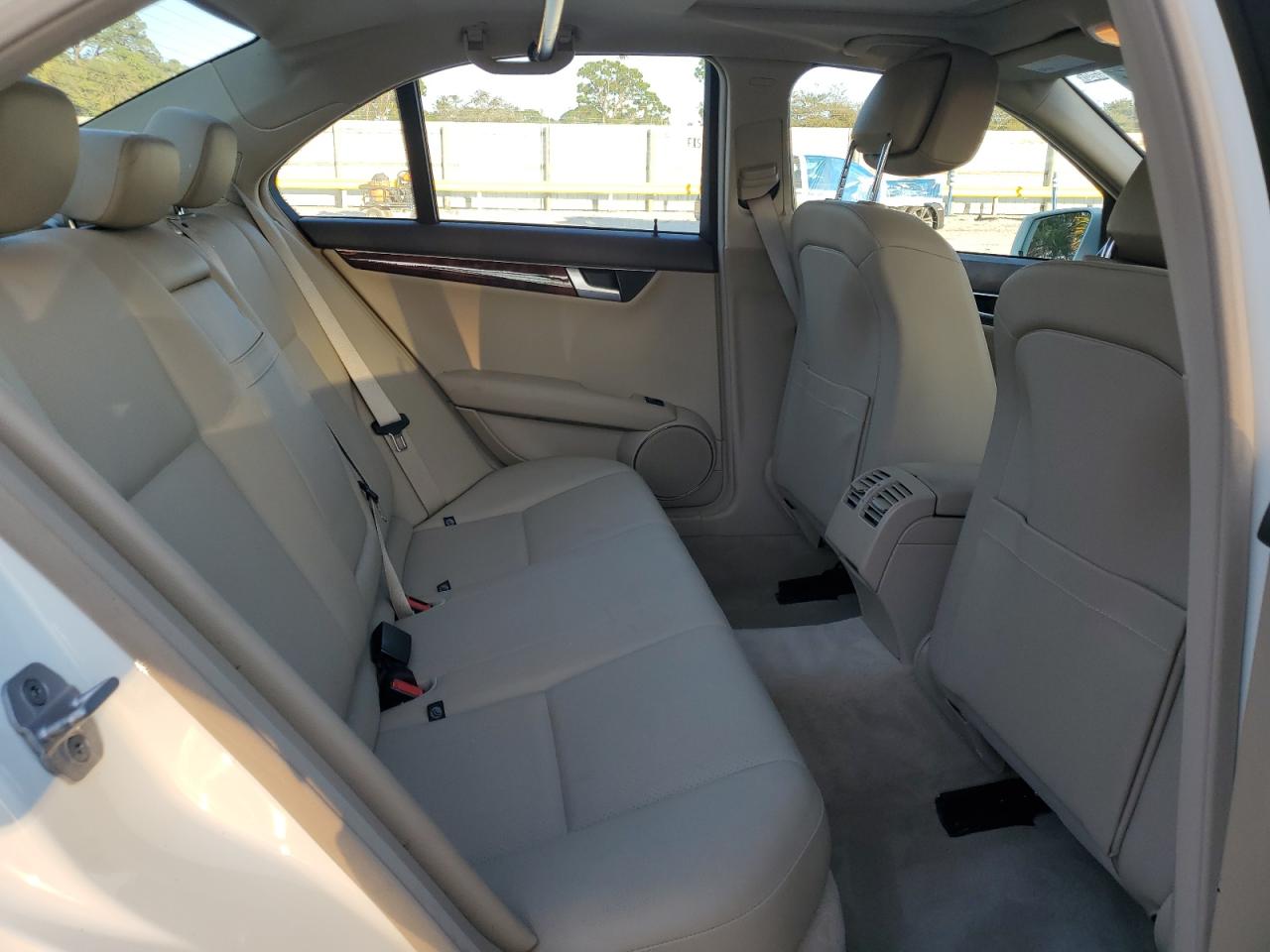 2012 Mercedes-Benz C-klasse - Image 10