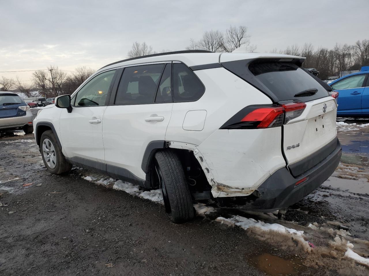 2019 Toyota RAV 4 - Image 2