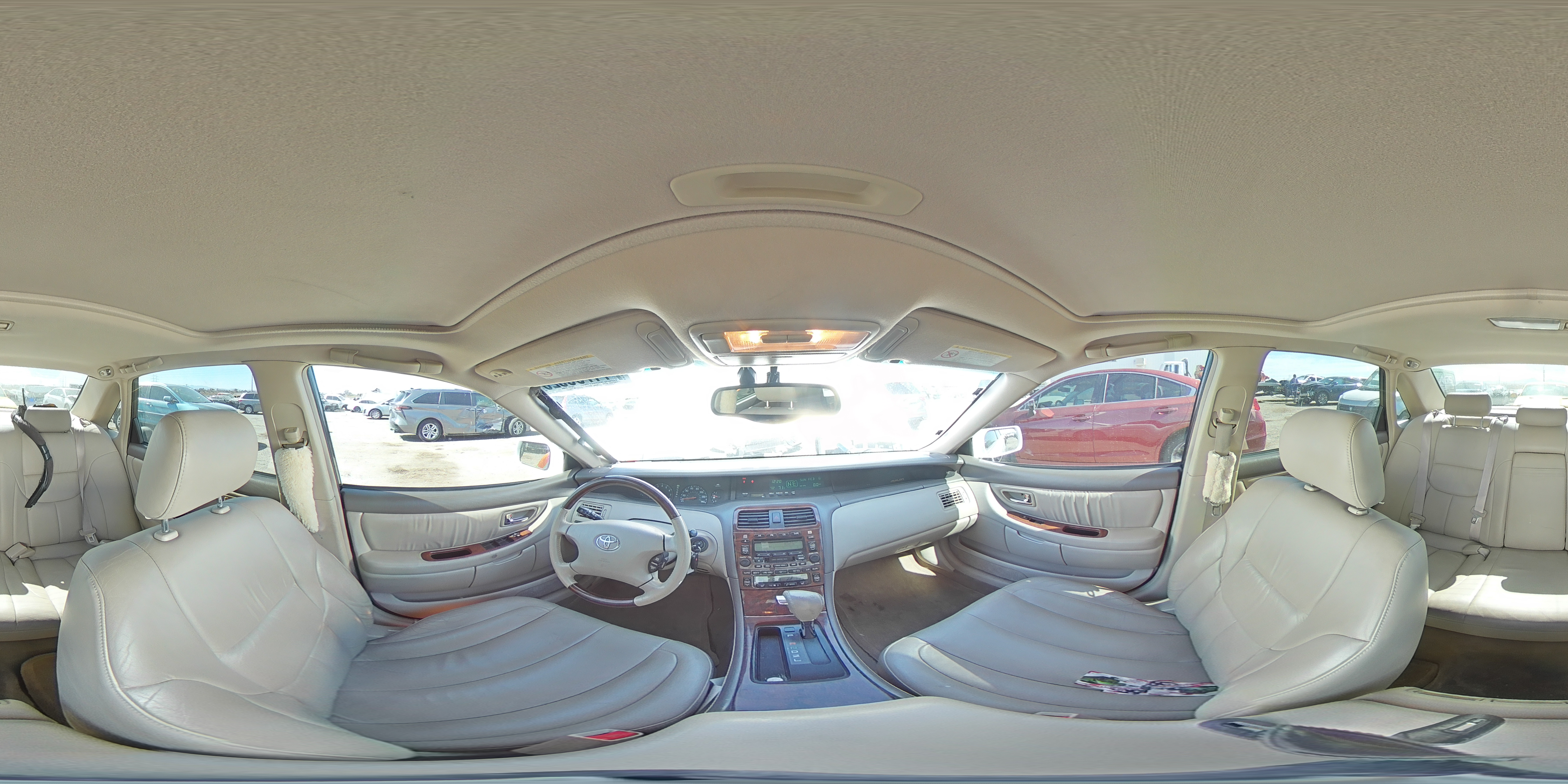 2003 Toyota Avalon - Image 12