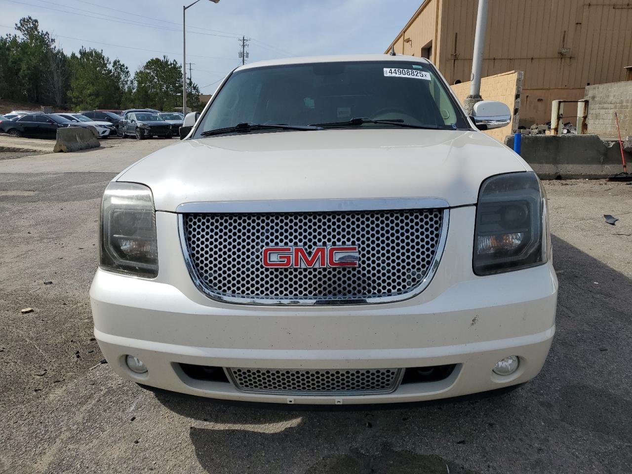 2013 GMC Yukon - Image 5