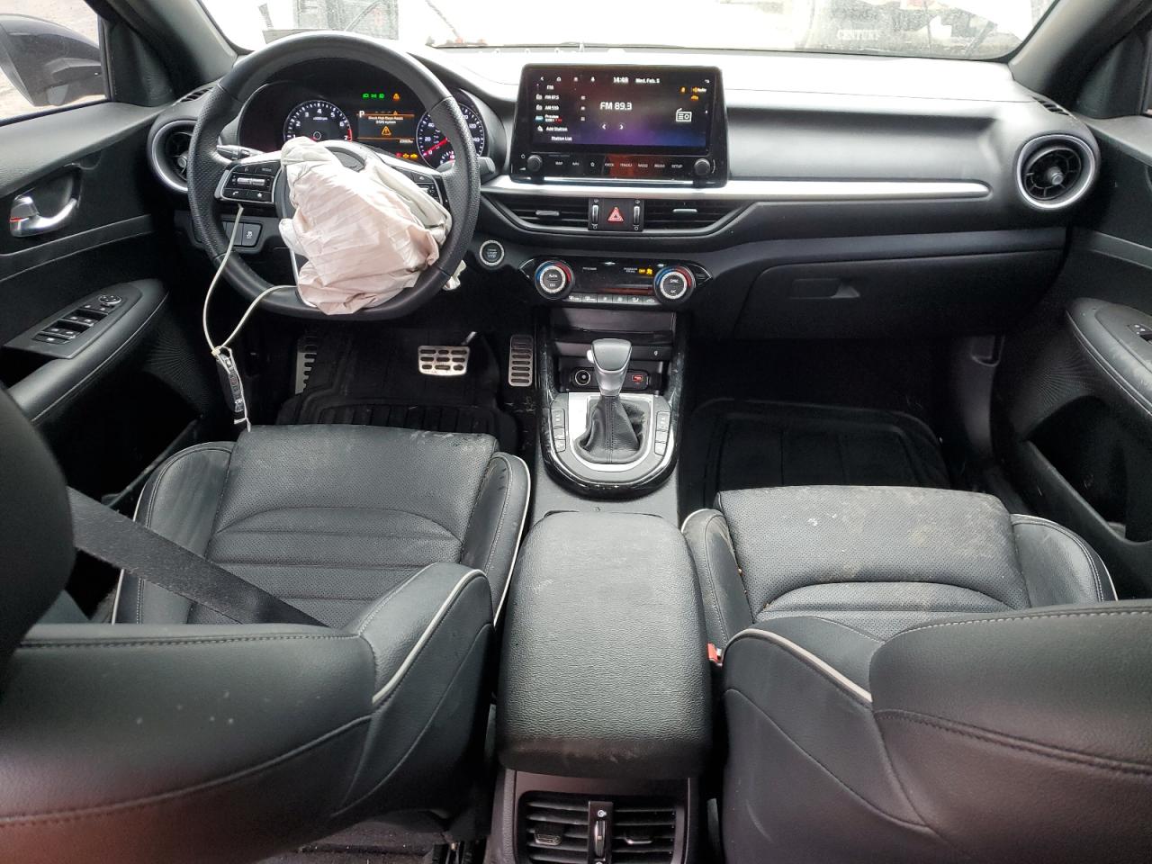 2023 Kia Forte - Image 8