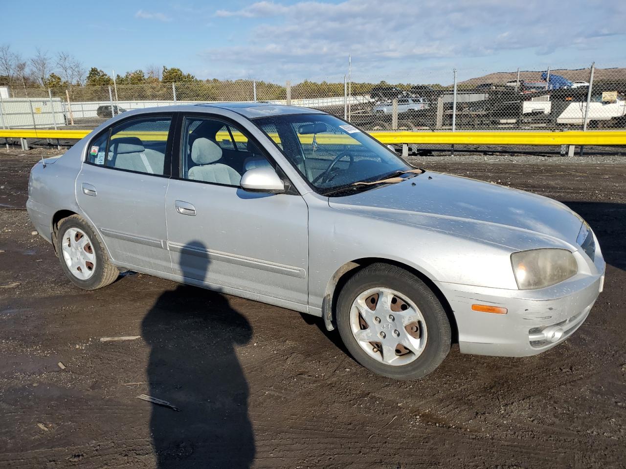 2005 Hyundai Elantra - Image 4