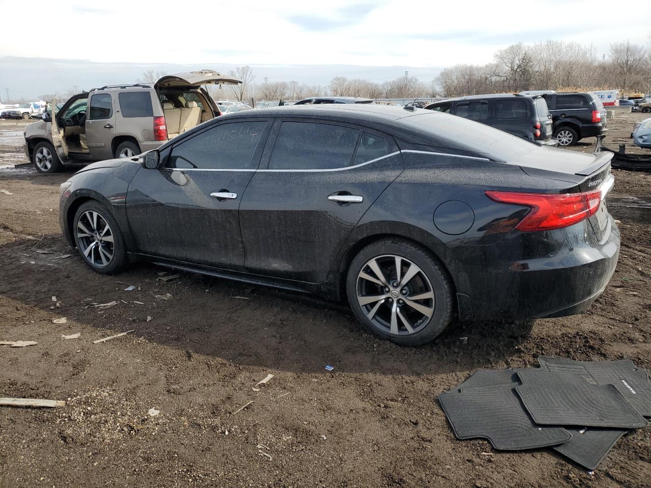 2017 Nissan Maxima - Image 2
