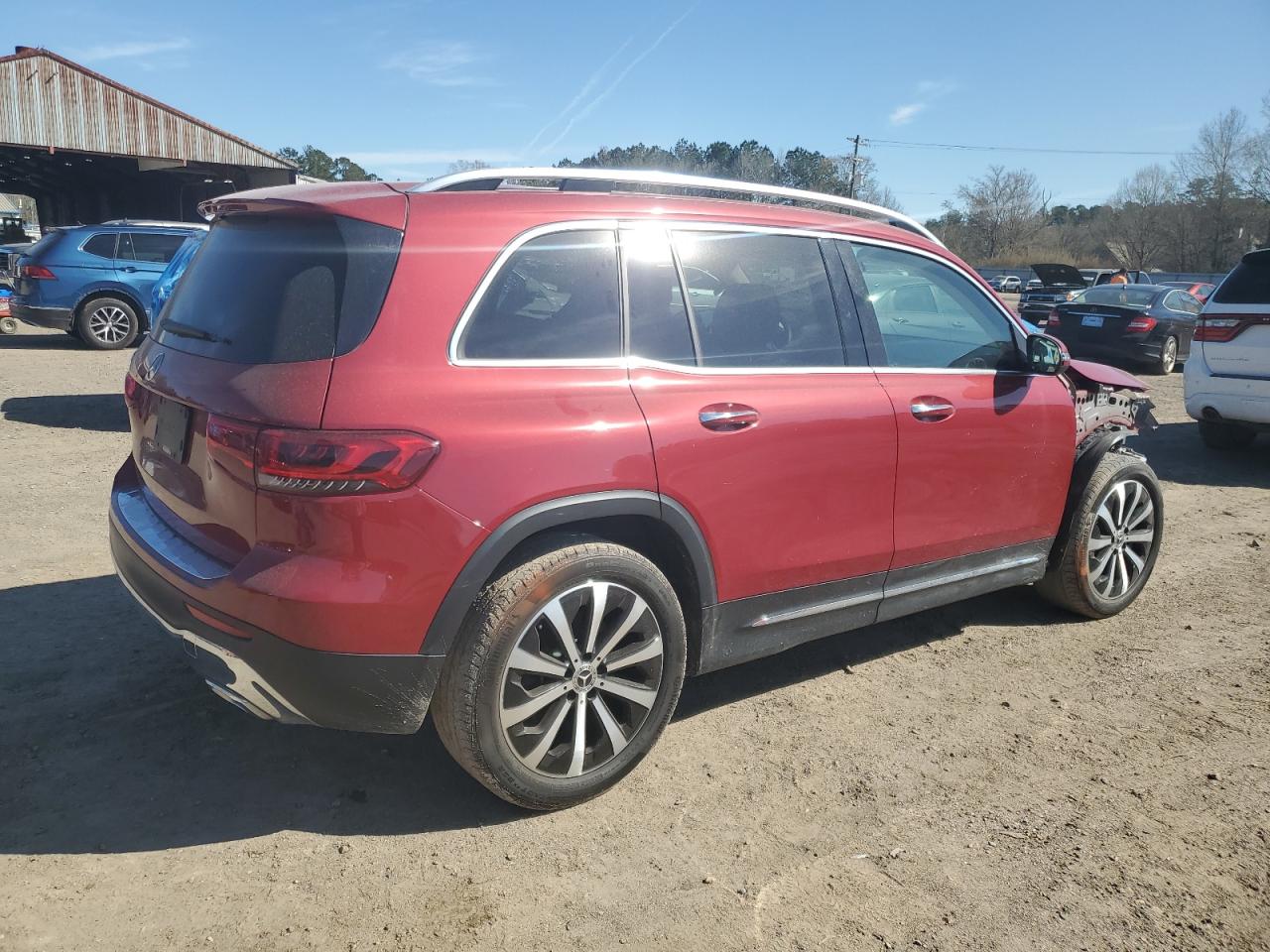 2023 Mercedes-Benz GLB - Image 3