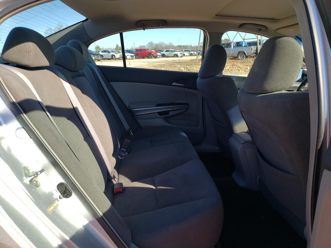 2009 Honda Accord - Image 11