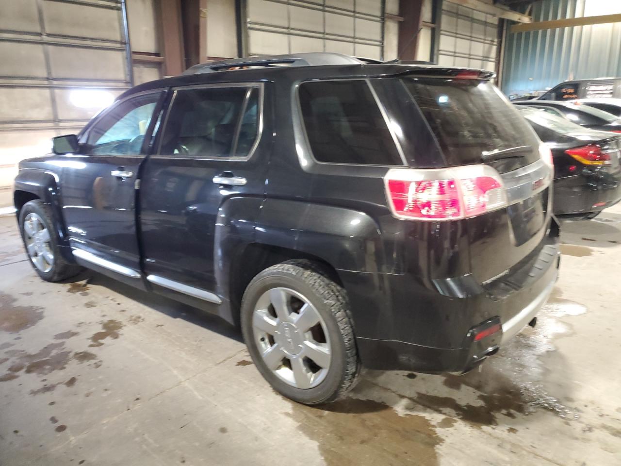 2014 GMC Terrain - Image 2