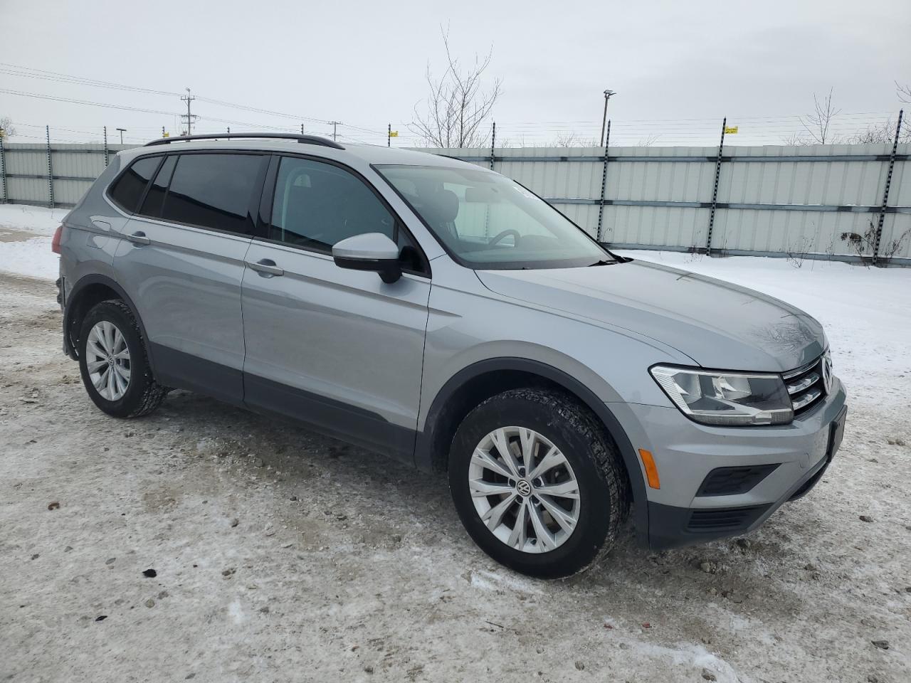 2020 Volkswagen Tiguan - Image 4