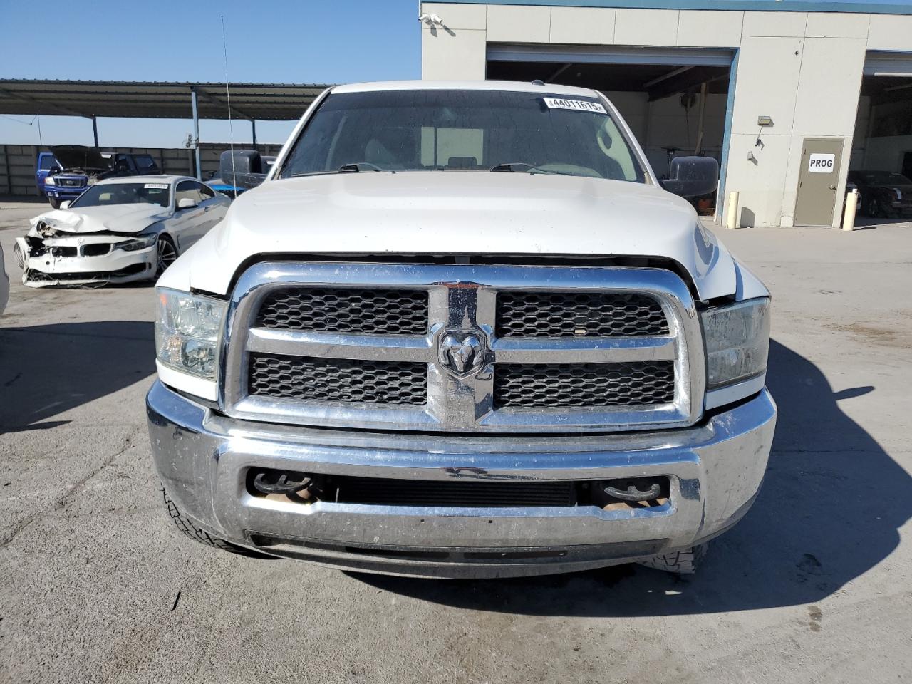 2016 RAM 2500 - Image 5