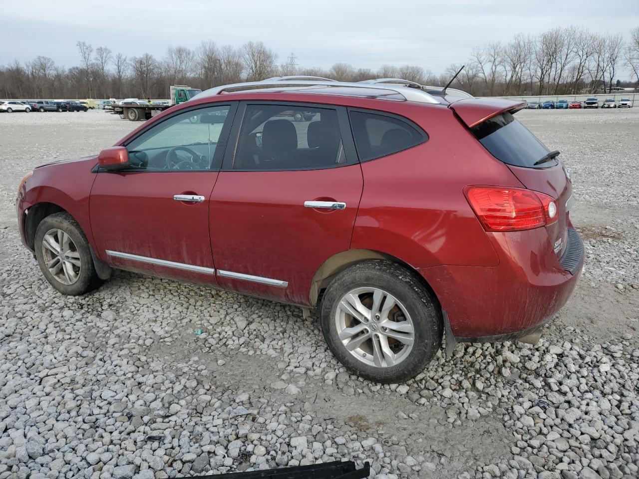 2012 Nissan Rogue - Image 2