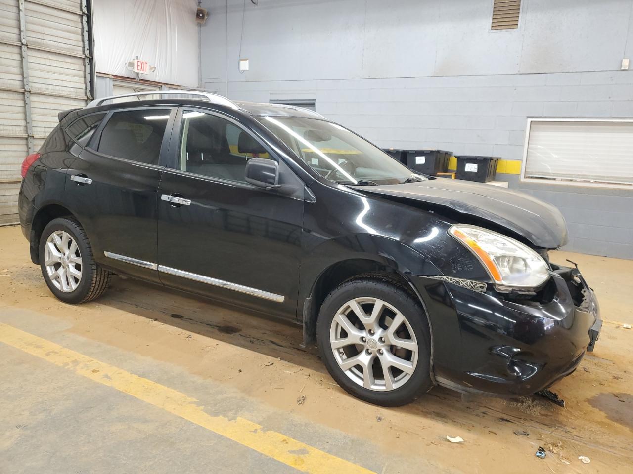 2011 Nissan Rogue - Image 4