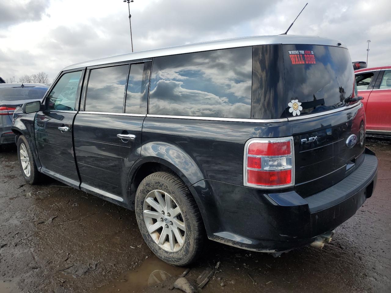 2010 Ford Flex - Image 2