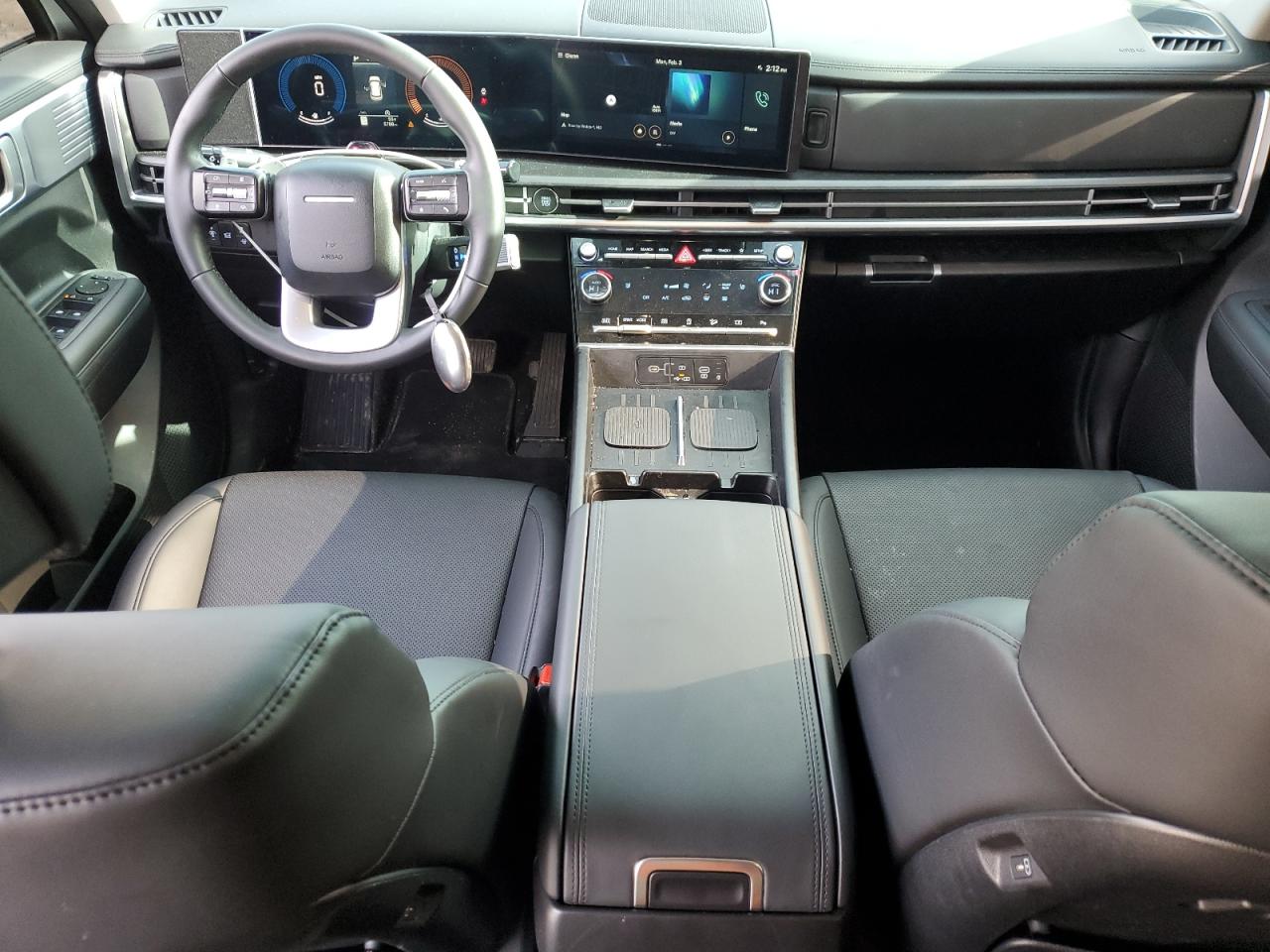 2024 Hyundai Santa Fe - Image 8