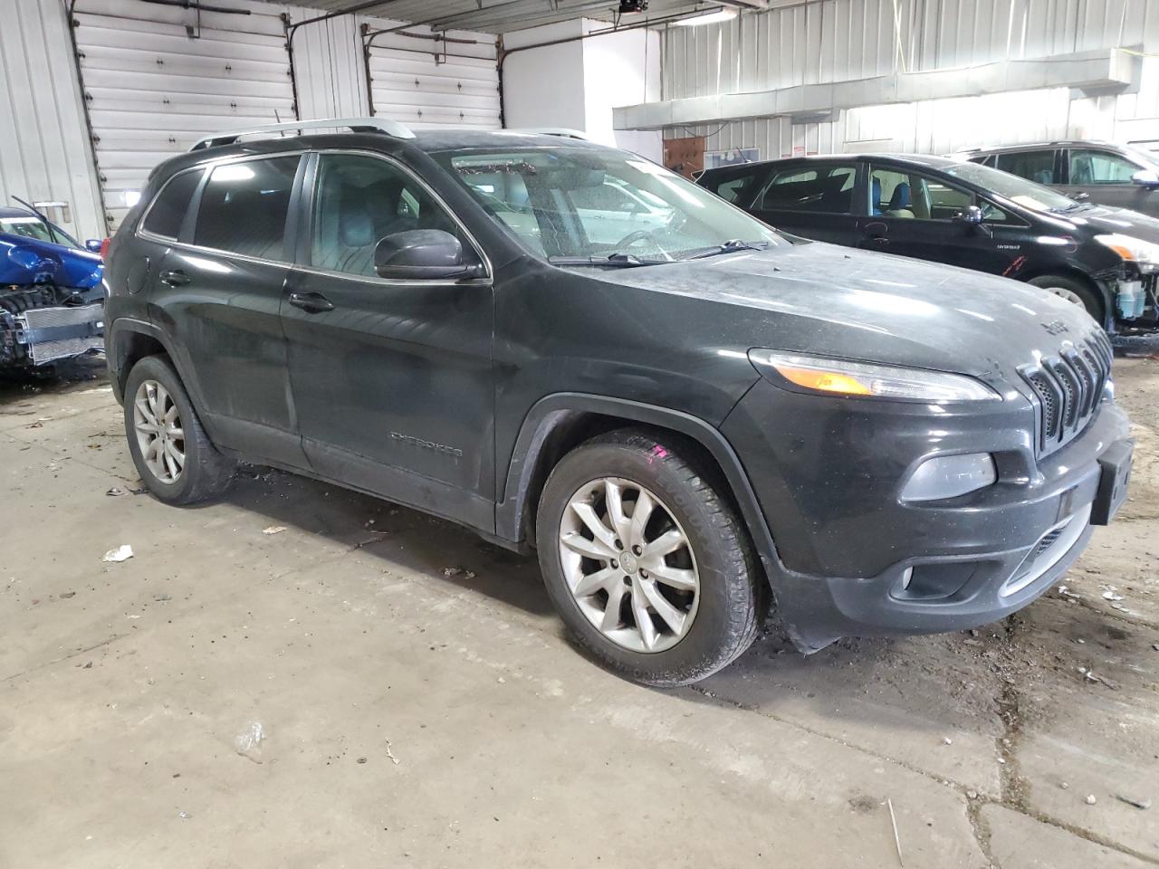 2014 Jeep Grand Cherokee - Image 4