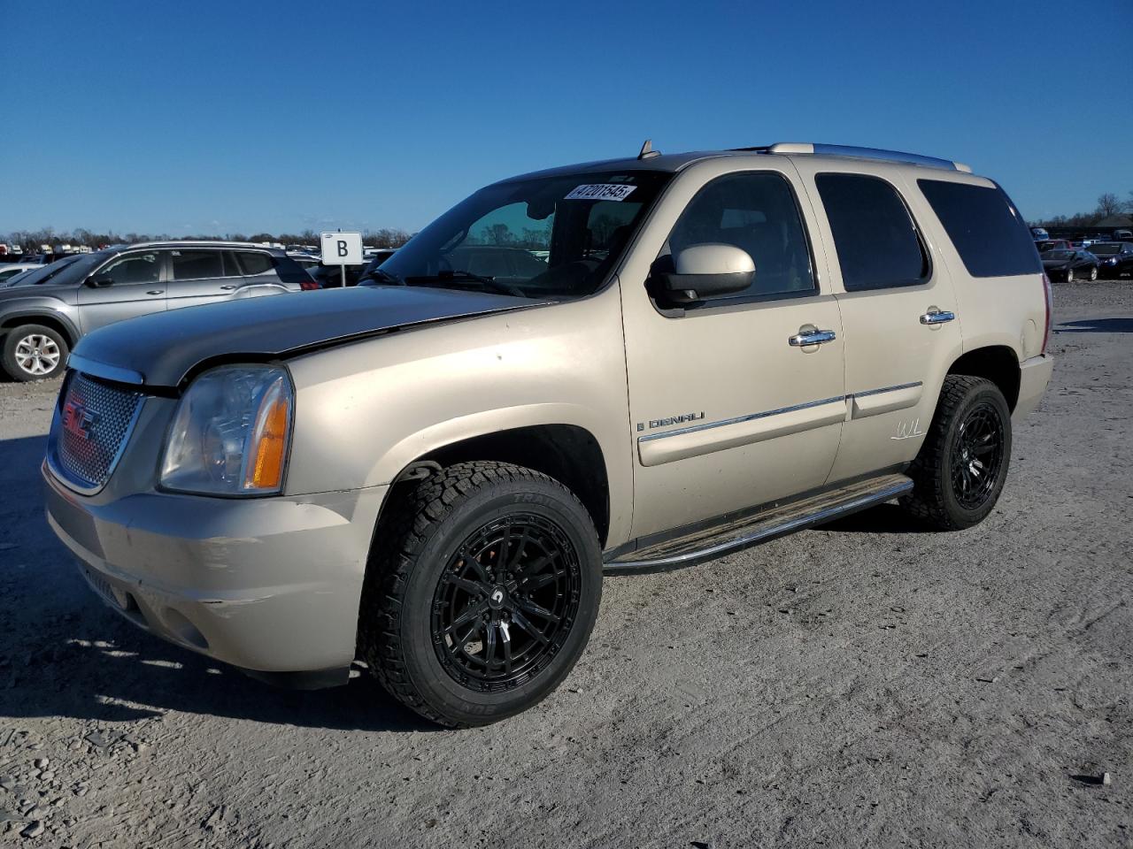 2007 GMC Yukon - Image 1