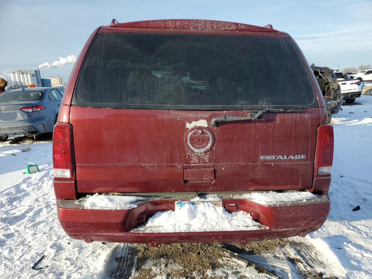 2003 Cadillac Escalade - Image 6